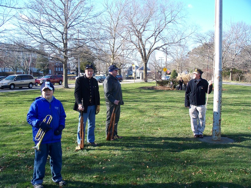 Rifle squad & bugler